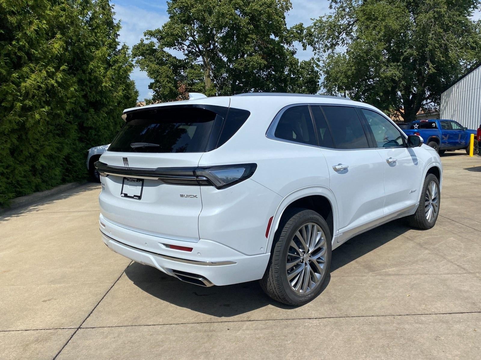 2026 Buick Enclave Avenir