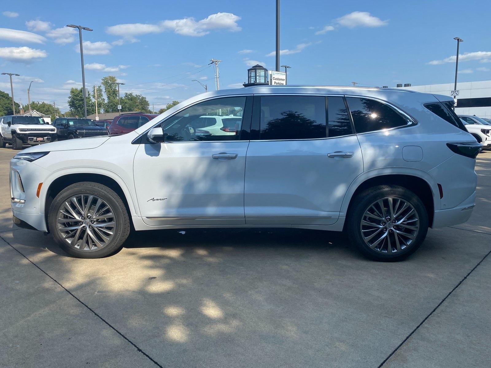 2026 Buick Enclave Avenir