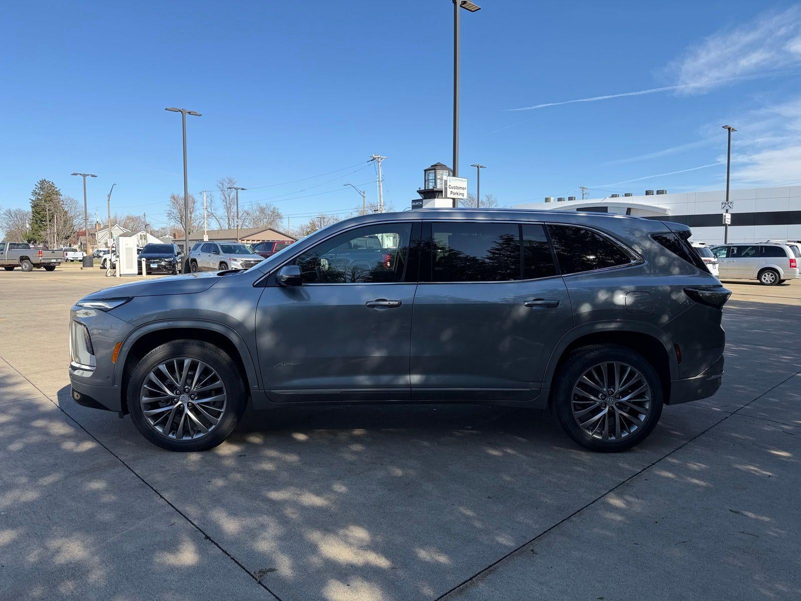 2026 Buick Enclave Avenir