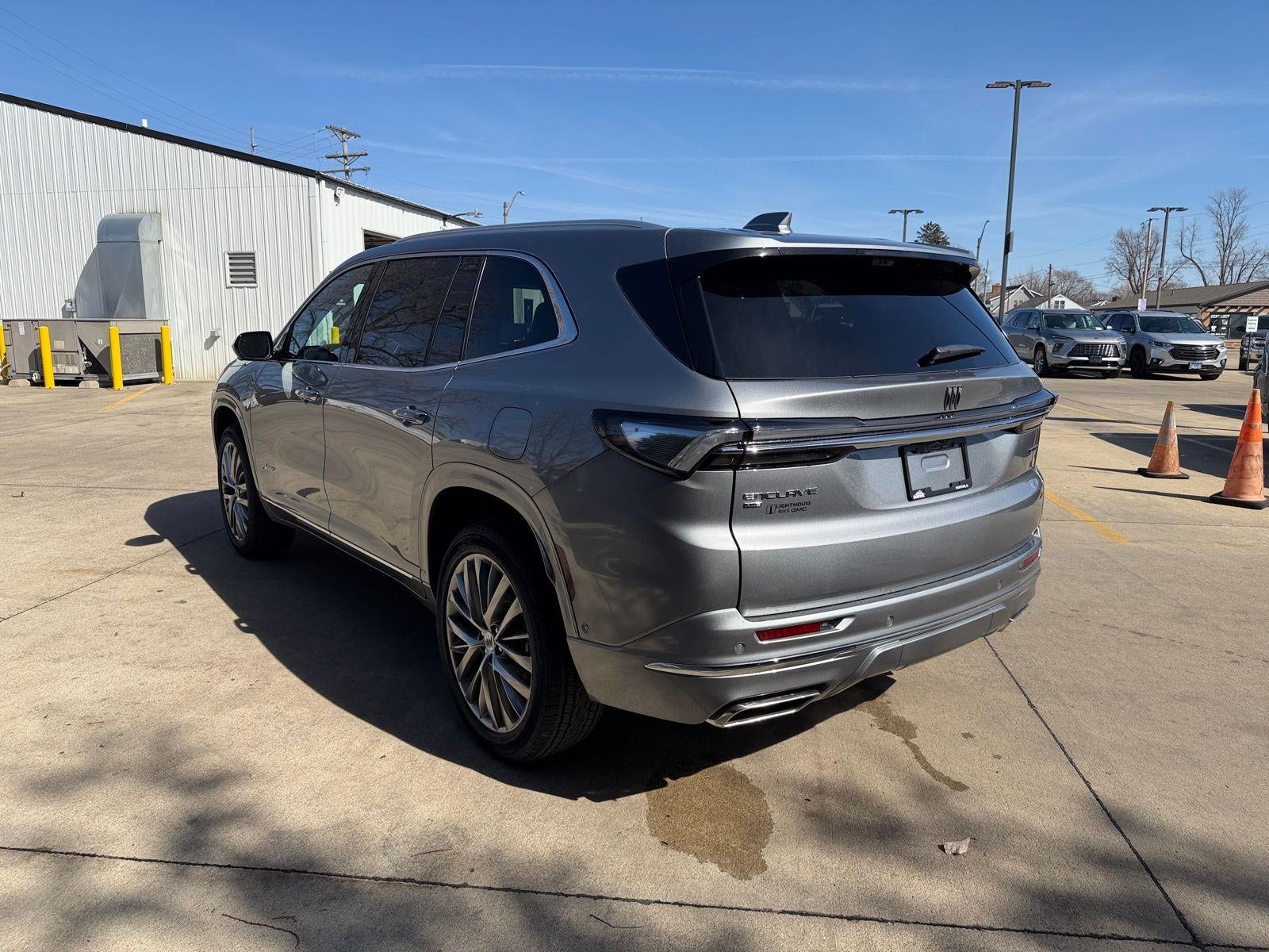 2026 Buick Enclave Avenir