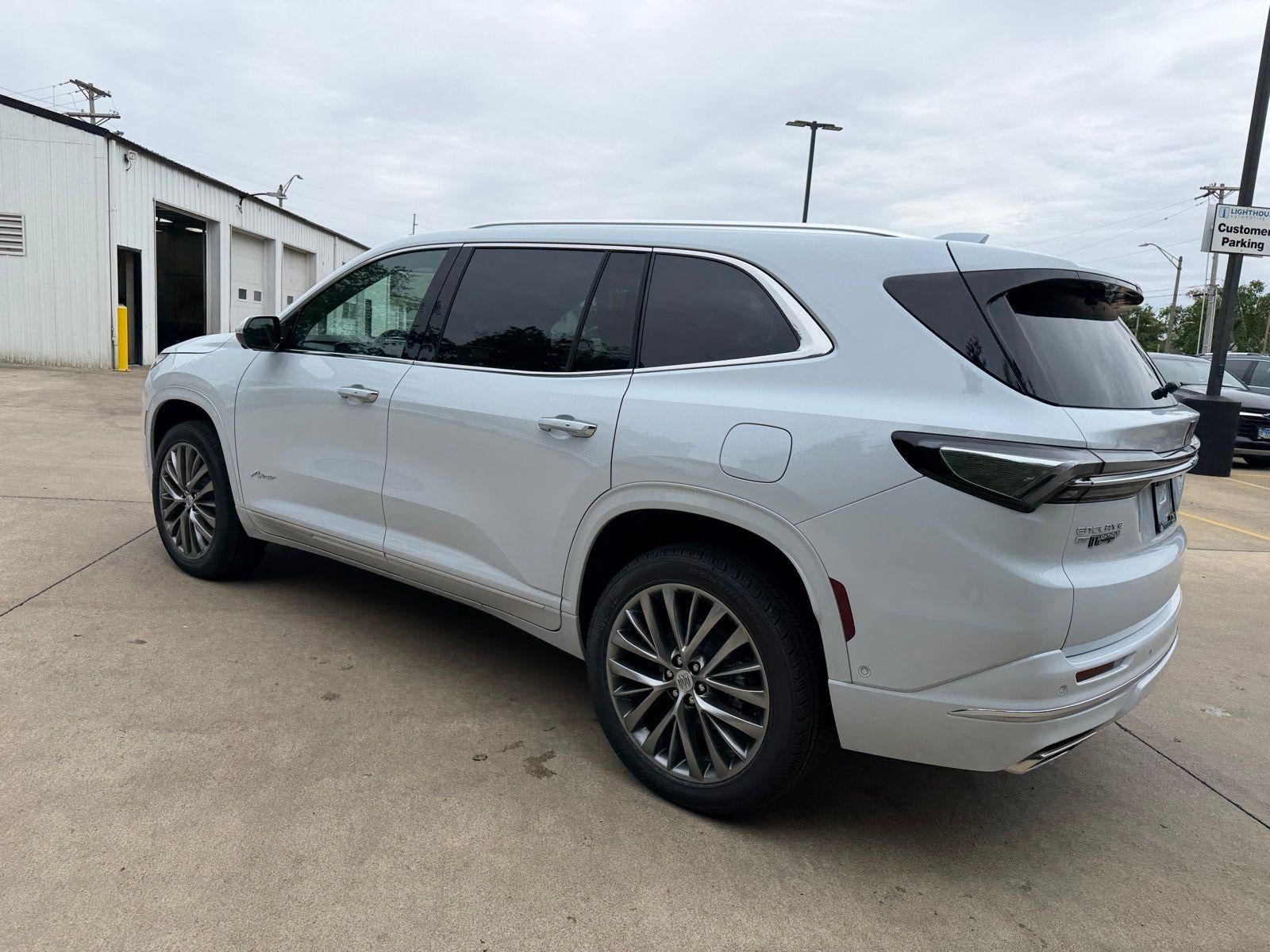 2026 Buick Enclave Avenir - Photo 31