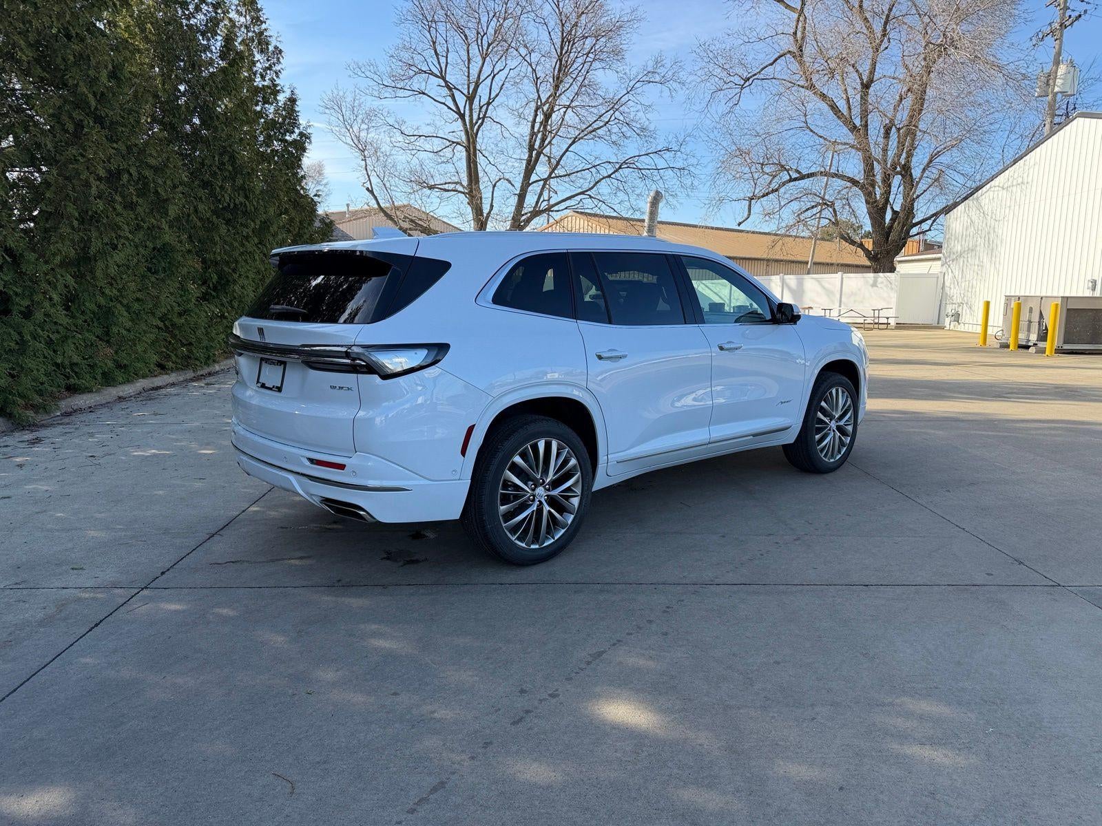 2026 Buick Enclave Avenir