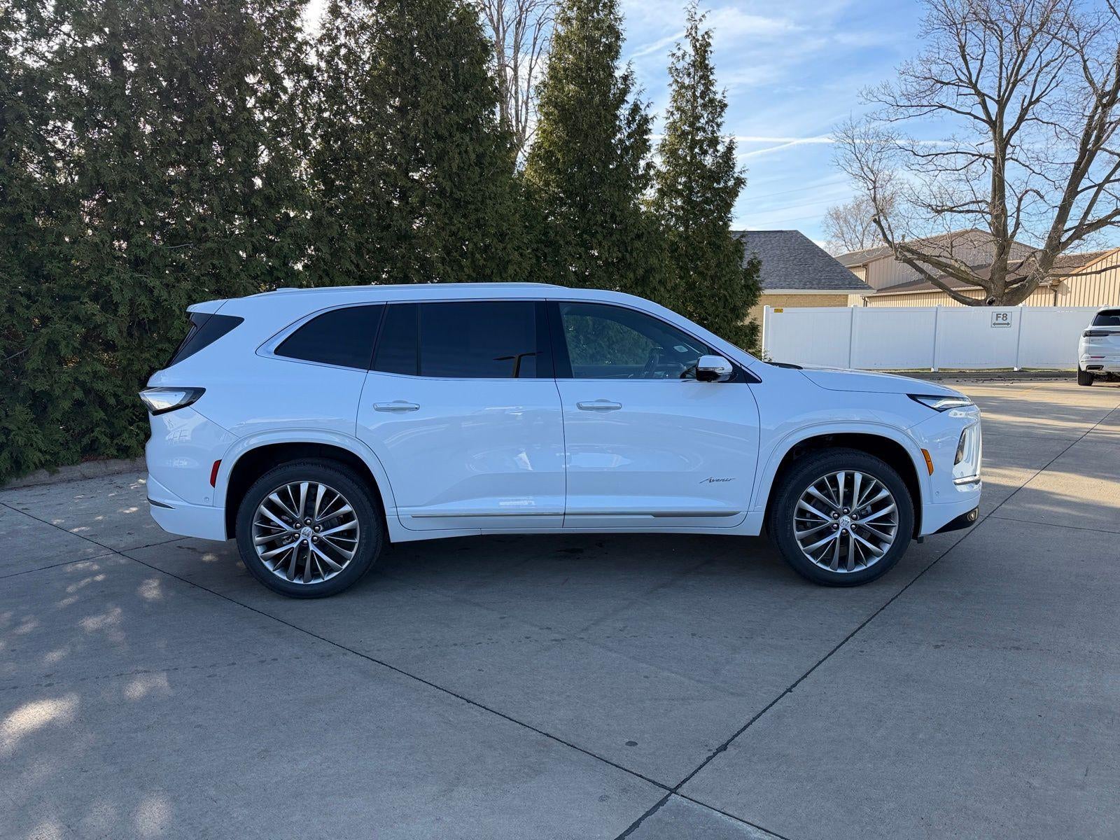 2026 Buick Enclave Avenir