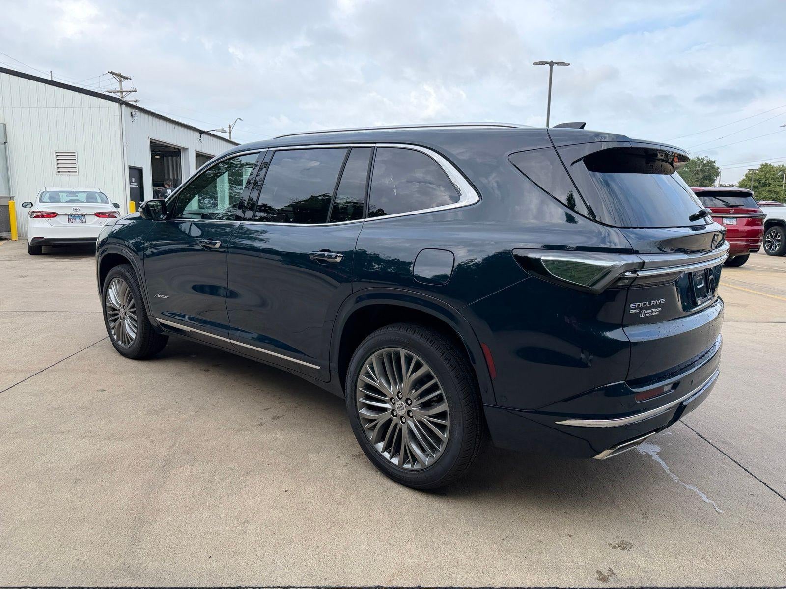 2027 Buick Enclave Avenir