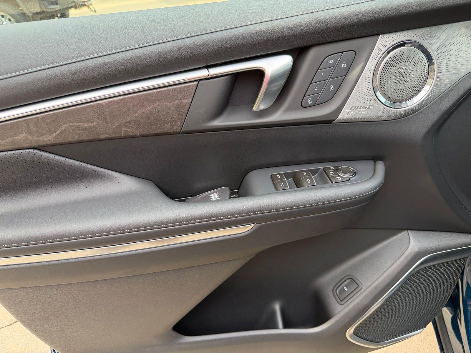 2027 Buick Enclave Avenir