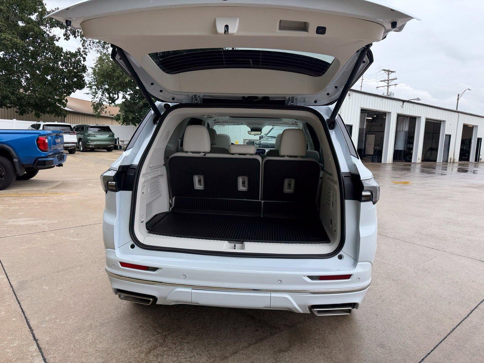 2027 Buick Enclave Avenir
