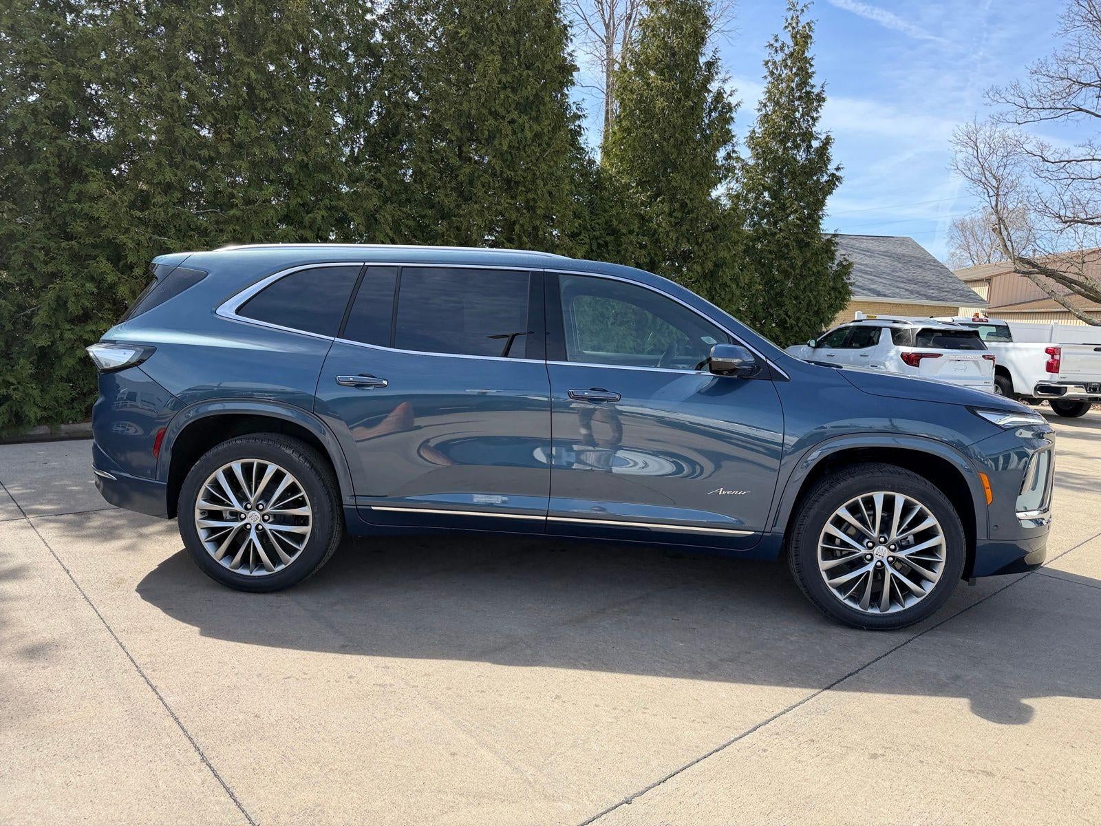 2026 Buick Enclave Avenir