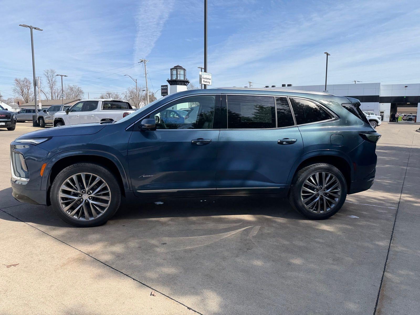 2026 Buick Enclave Avenir