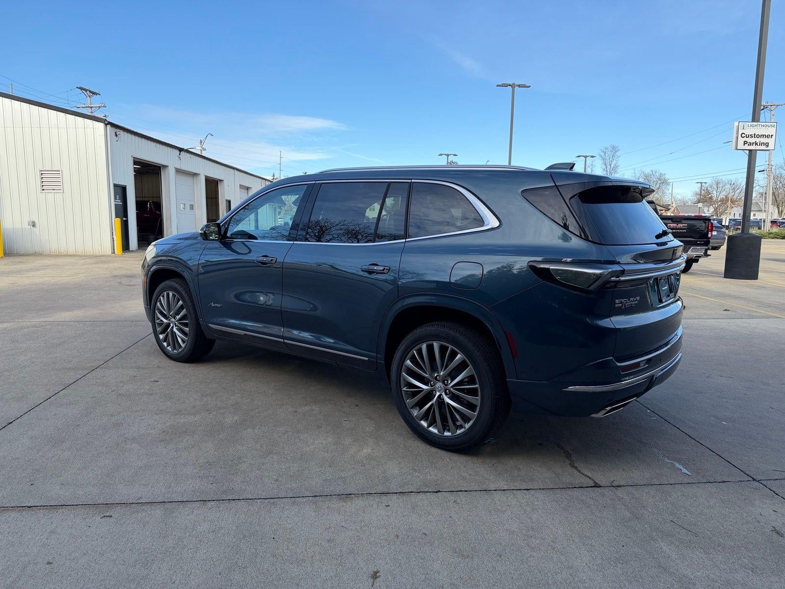 2026 Buick Enclave Avenir