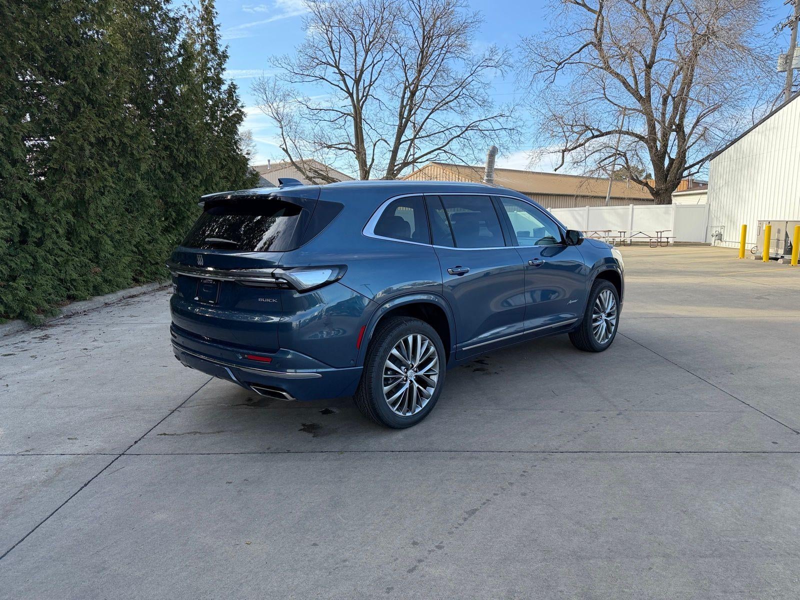 2026 Buick Enclave Avenir
