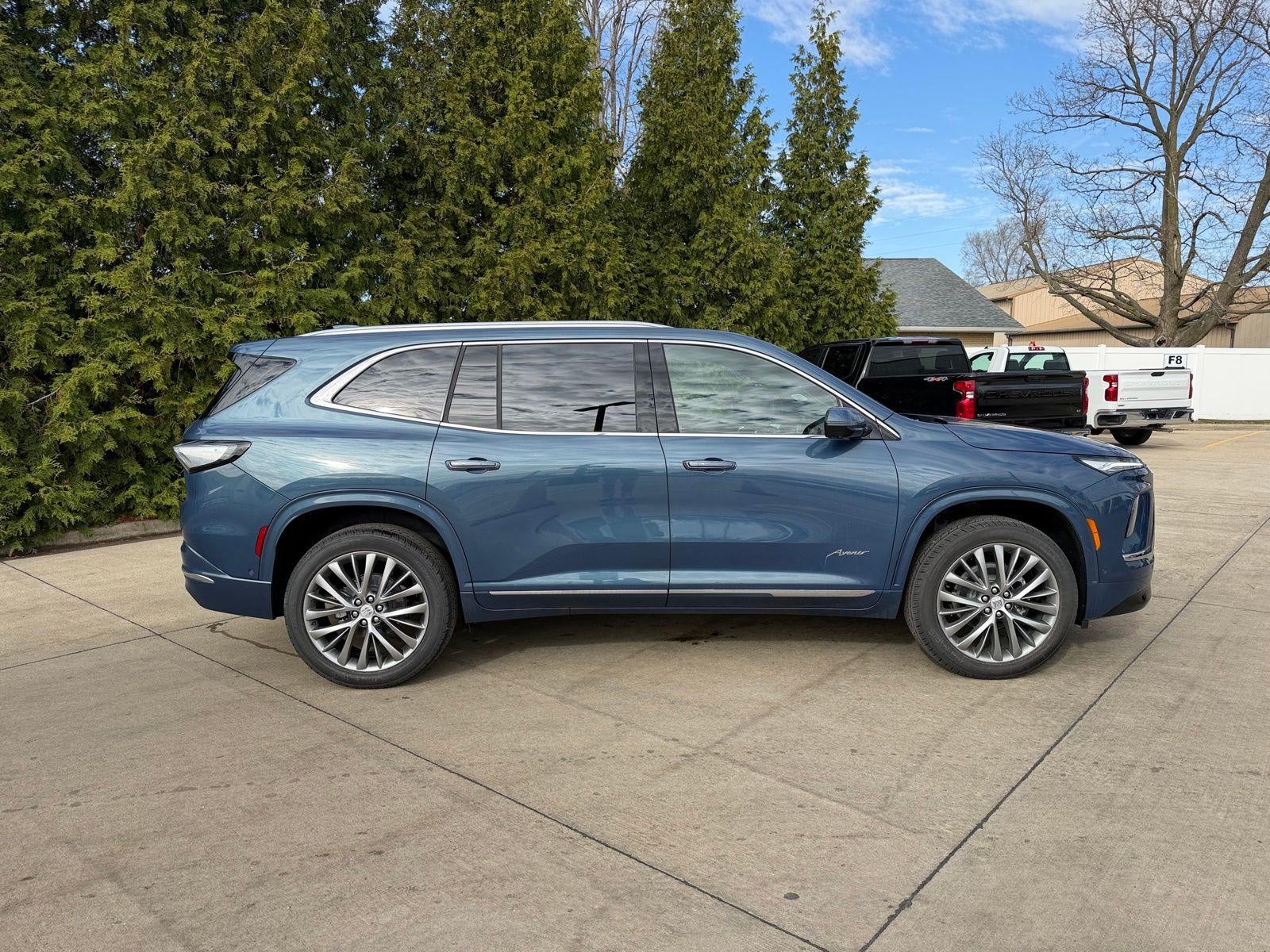 2026 Buick Enclave Avenir