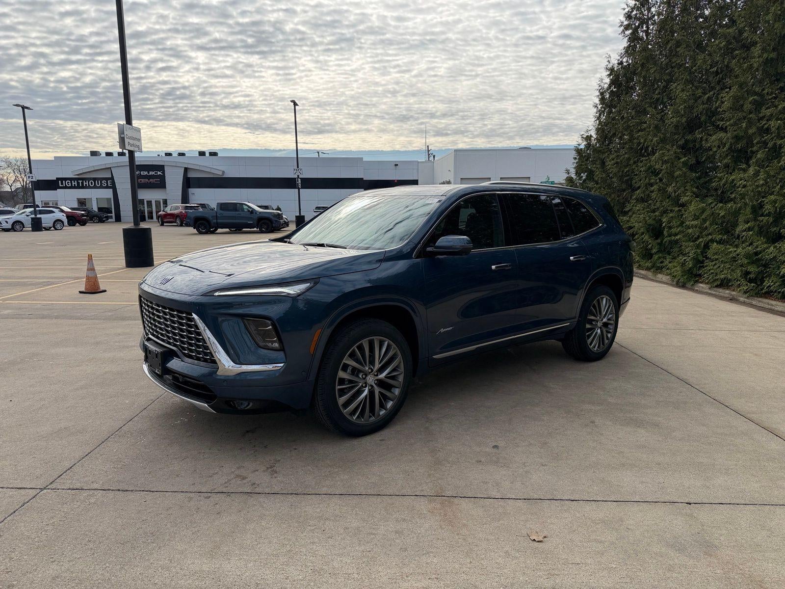 2026 Buick Enclave Avenir