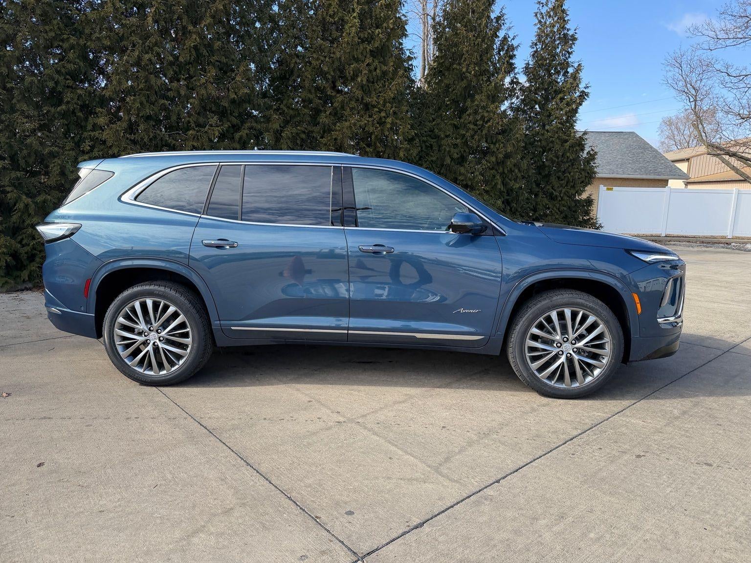 2026 Buick Enclave Avenir