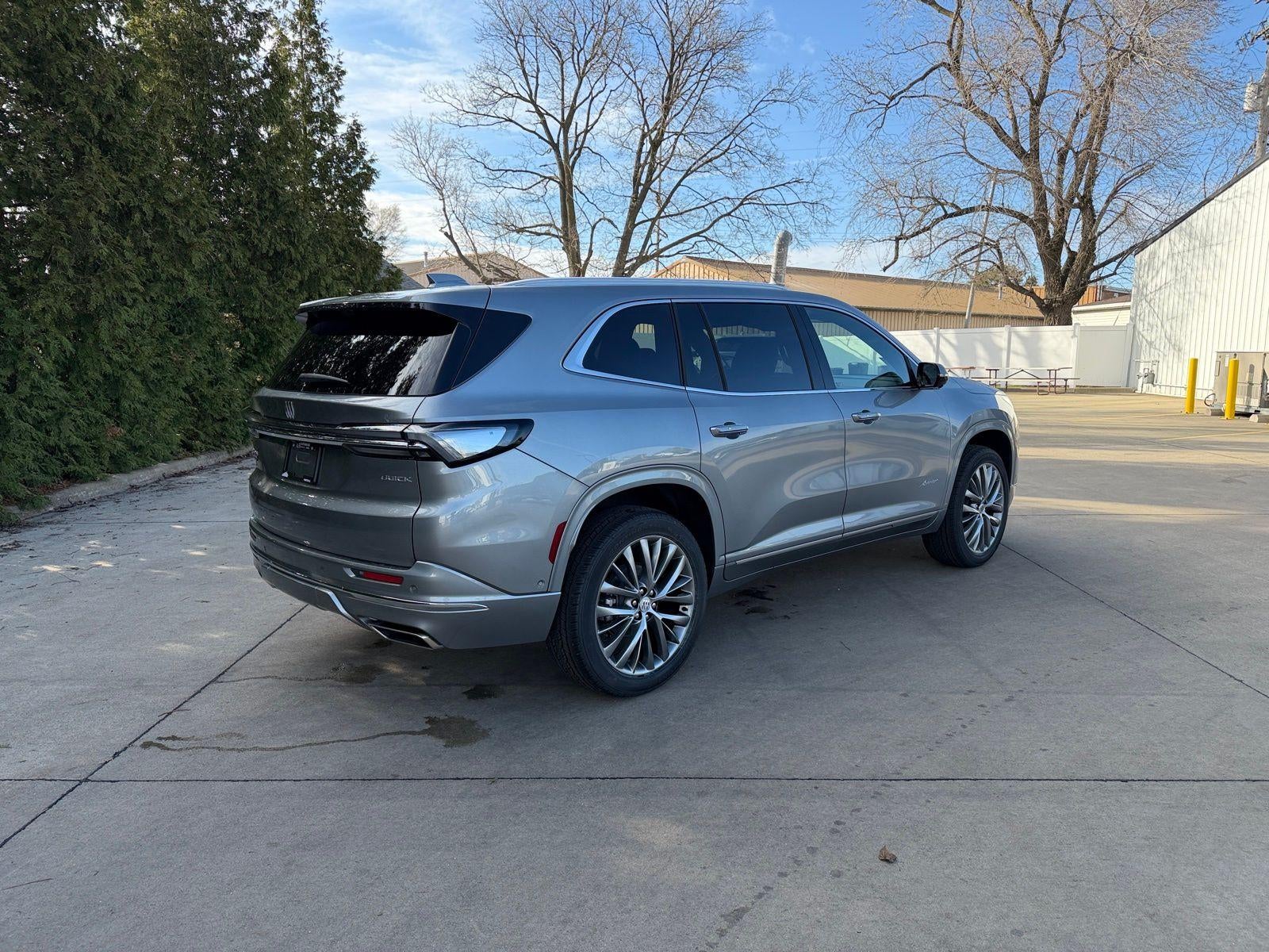 2026 Buick Enclave Avenir