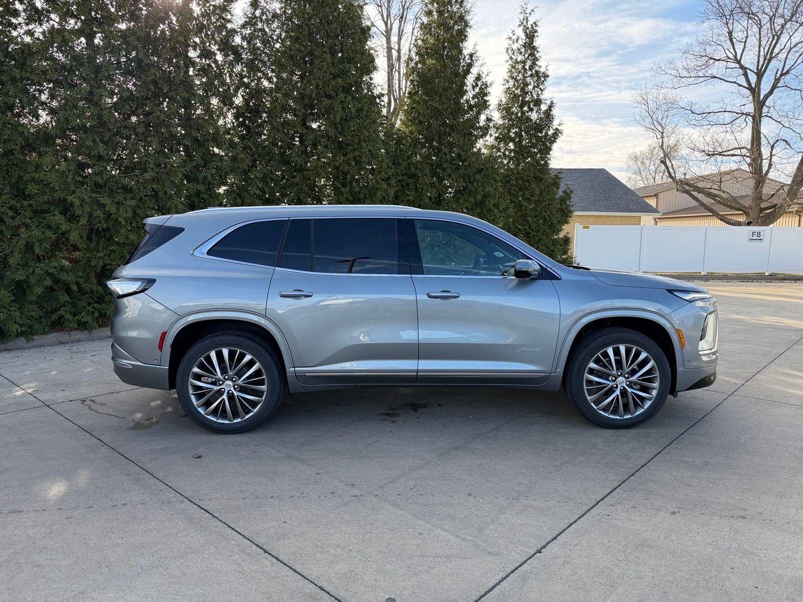 2026 Buick Enclave Avenir