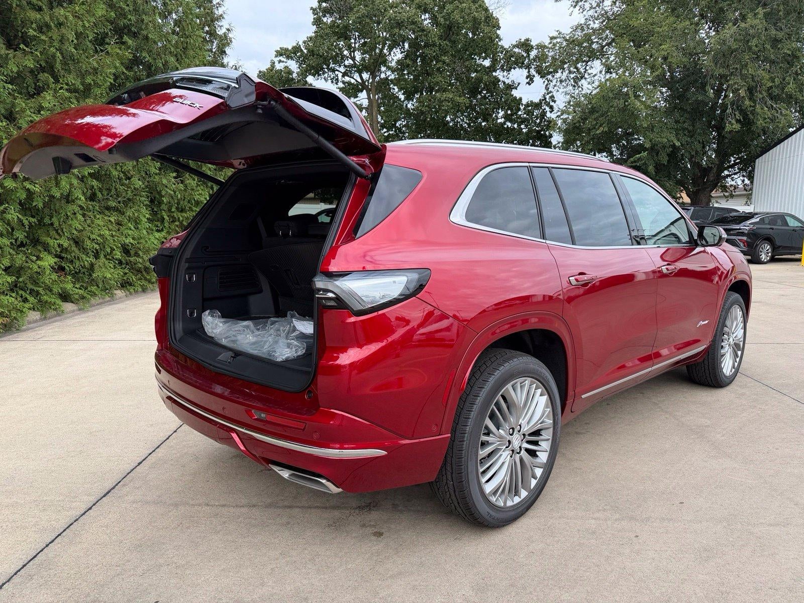 2027 Buick Enclave Avenir