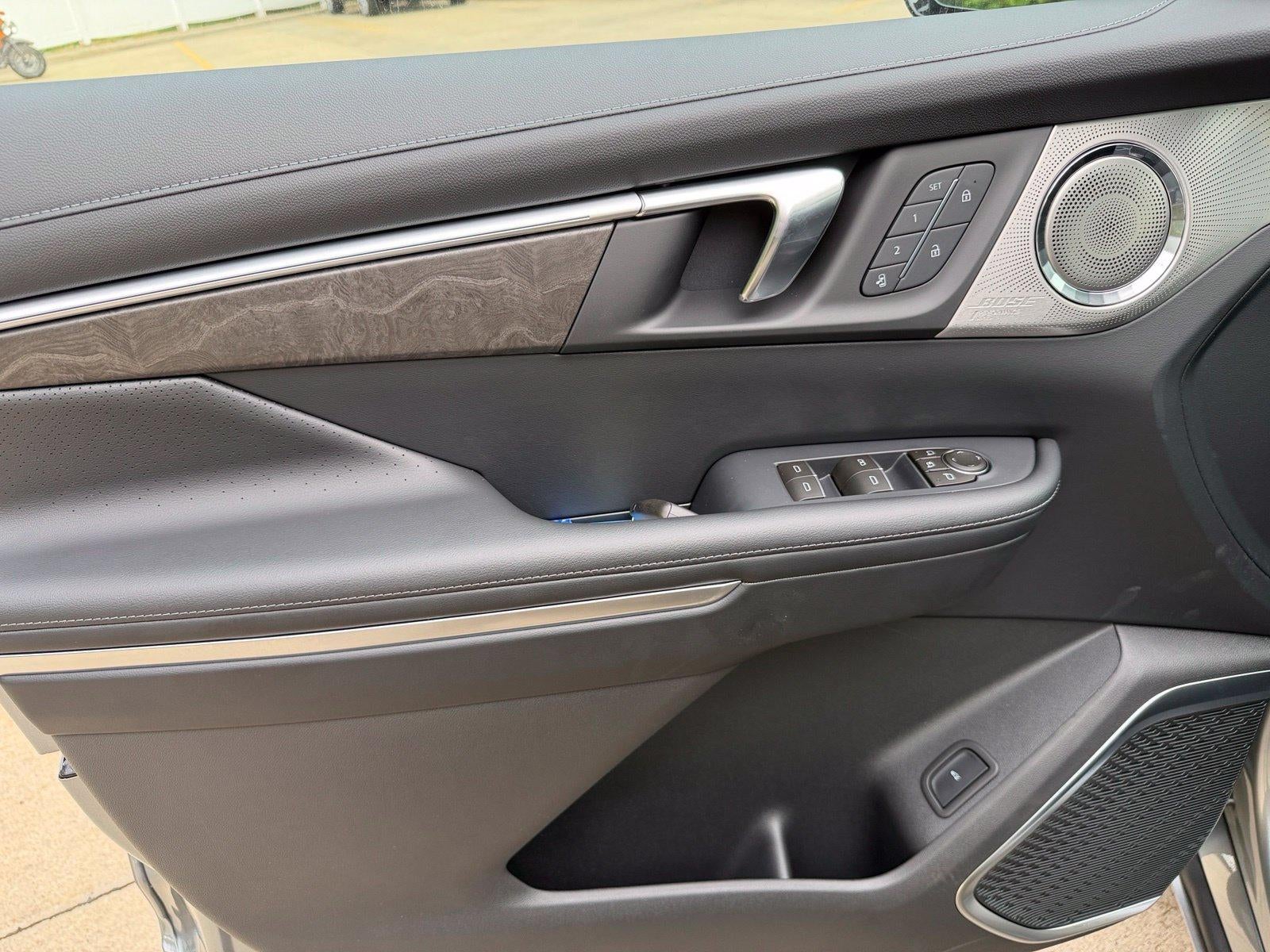 2027 Buick Enclave Avenir