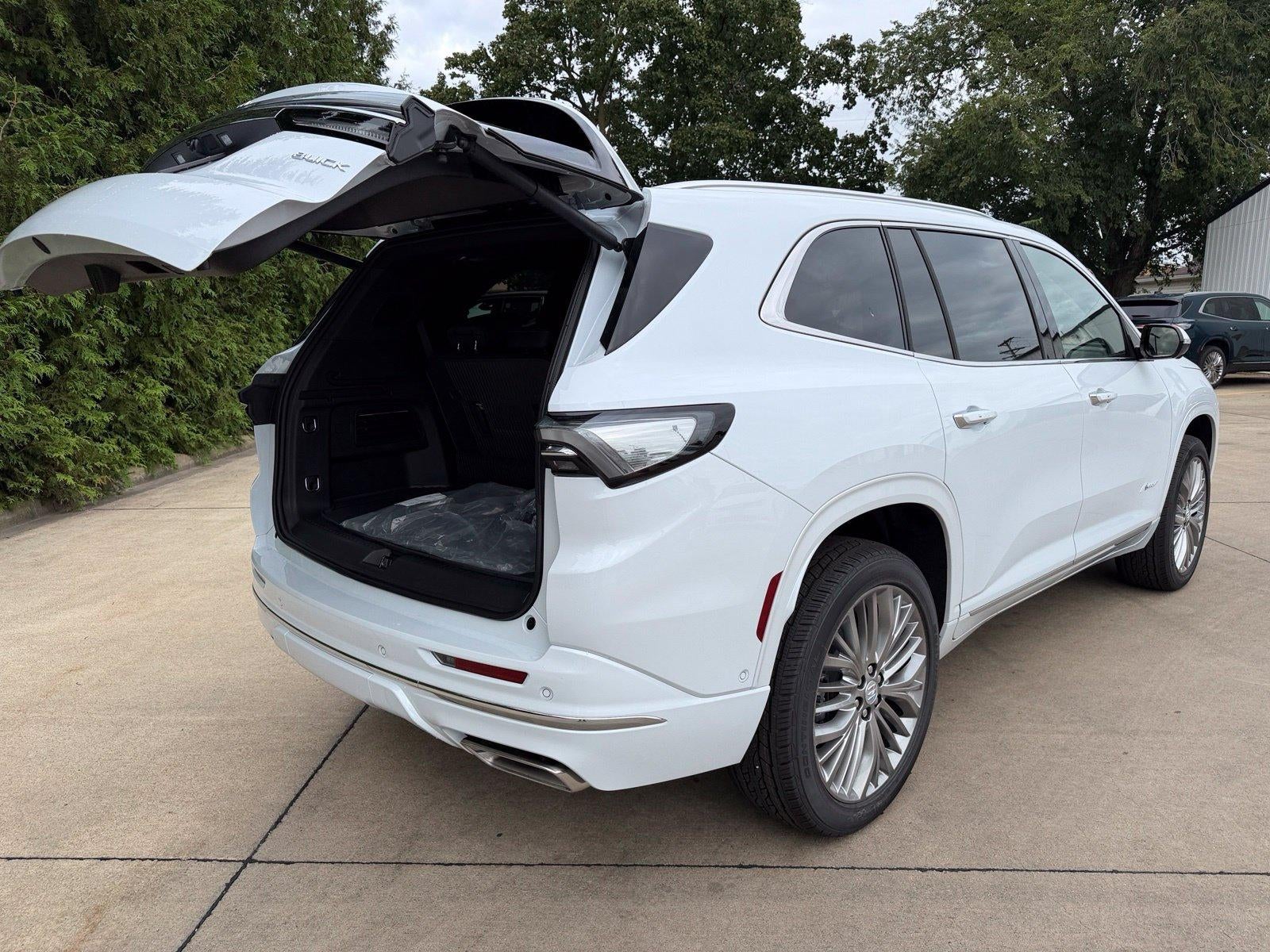 2027 Buick Enclave Avenir