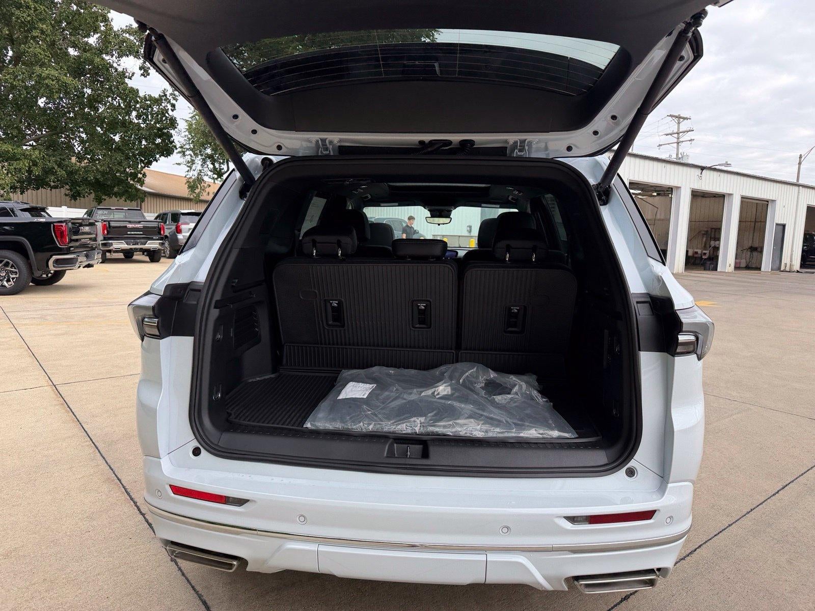 2027 Buick Enclave Avenir