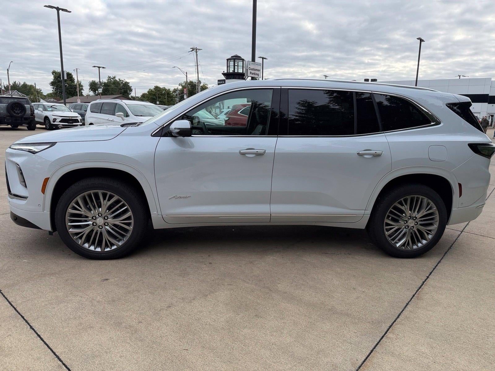 2027 Buick Enclave Avenir
