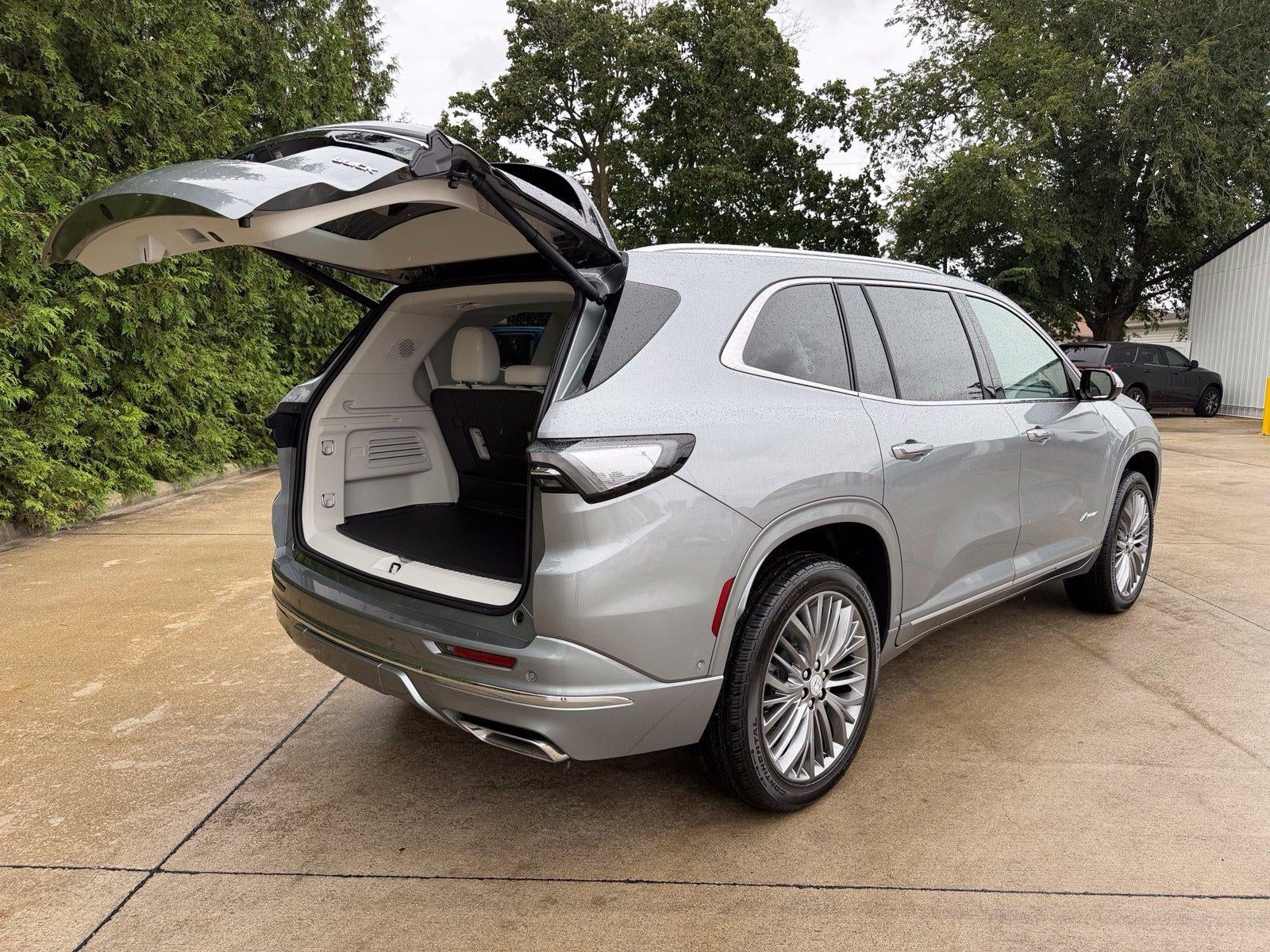 2027 Buick Enclave Avenir