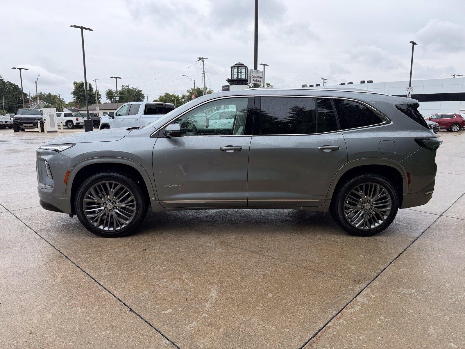 2027 Buick Enclave Avenir