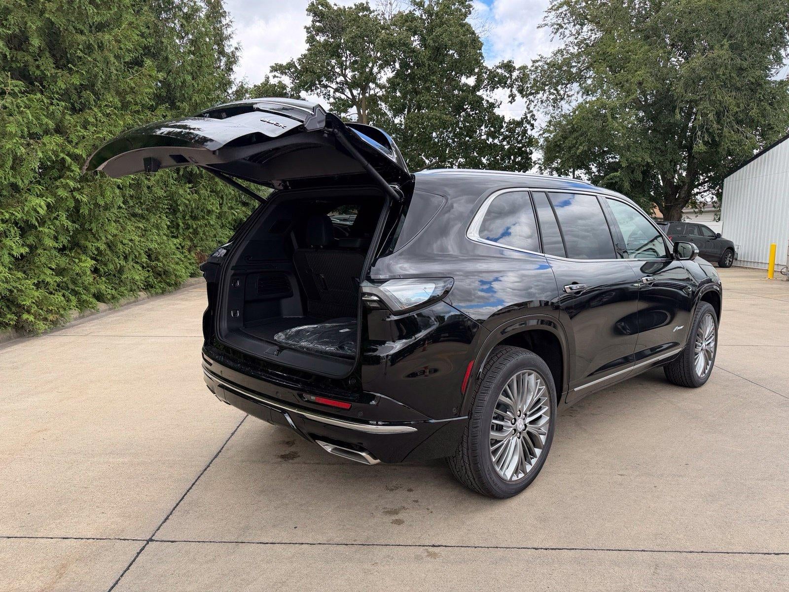 2027 Buick Enclave Avenir