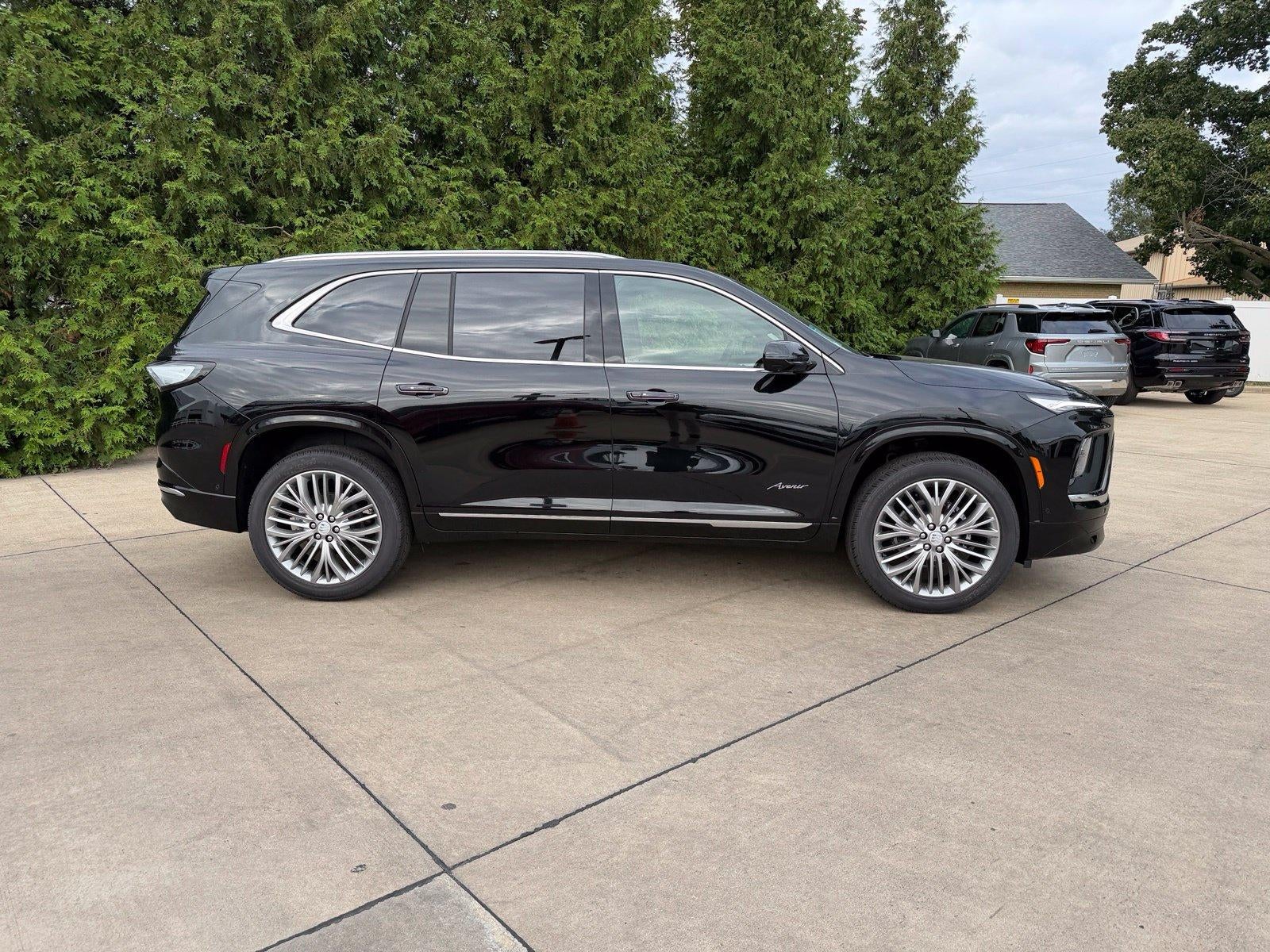 2027 Buick Enclave Avenir