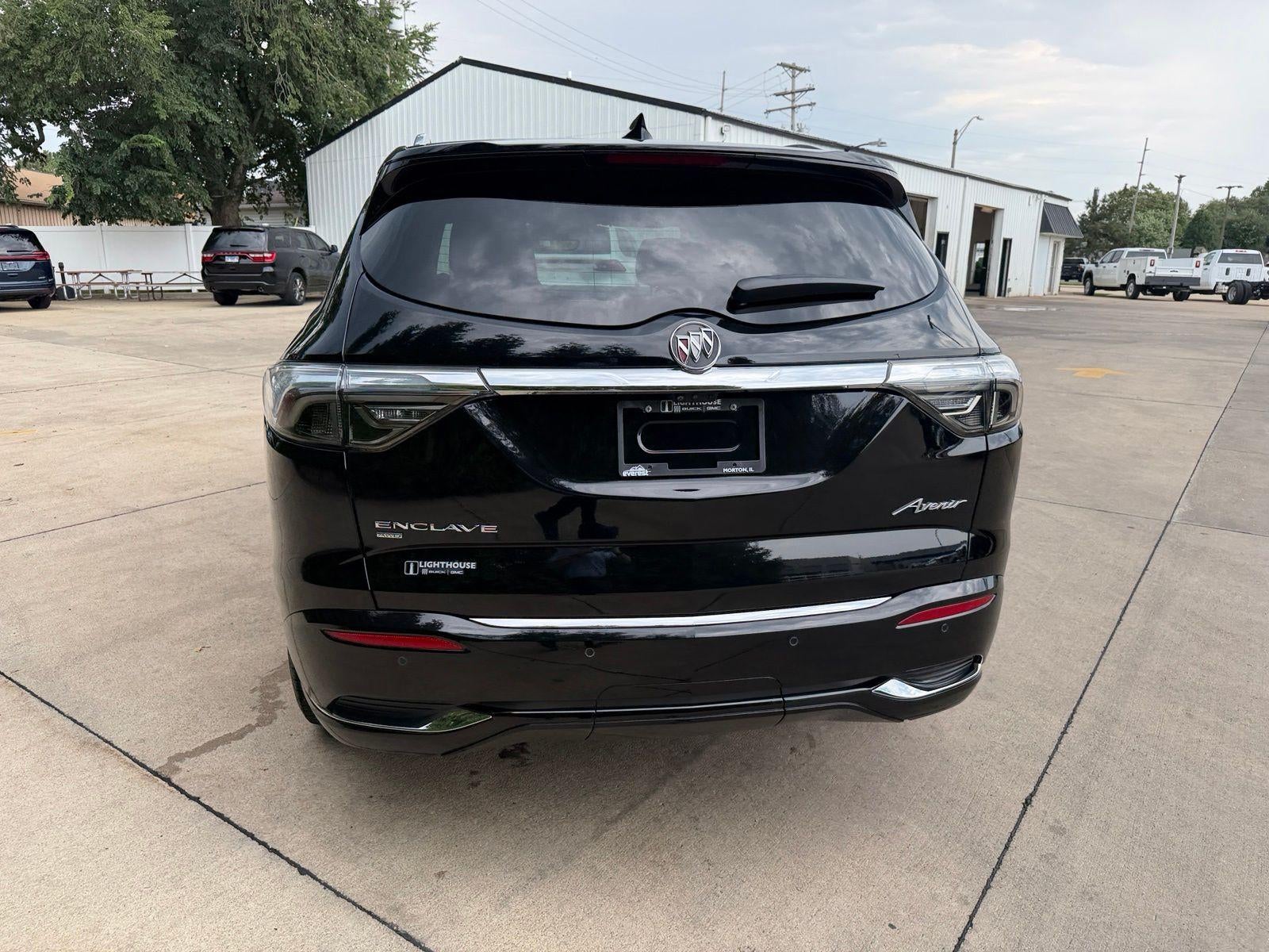 2024 Buick Enclave Avenir