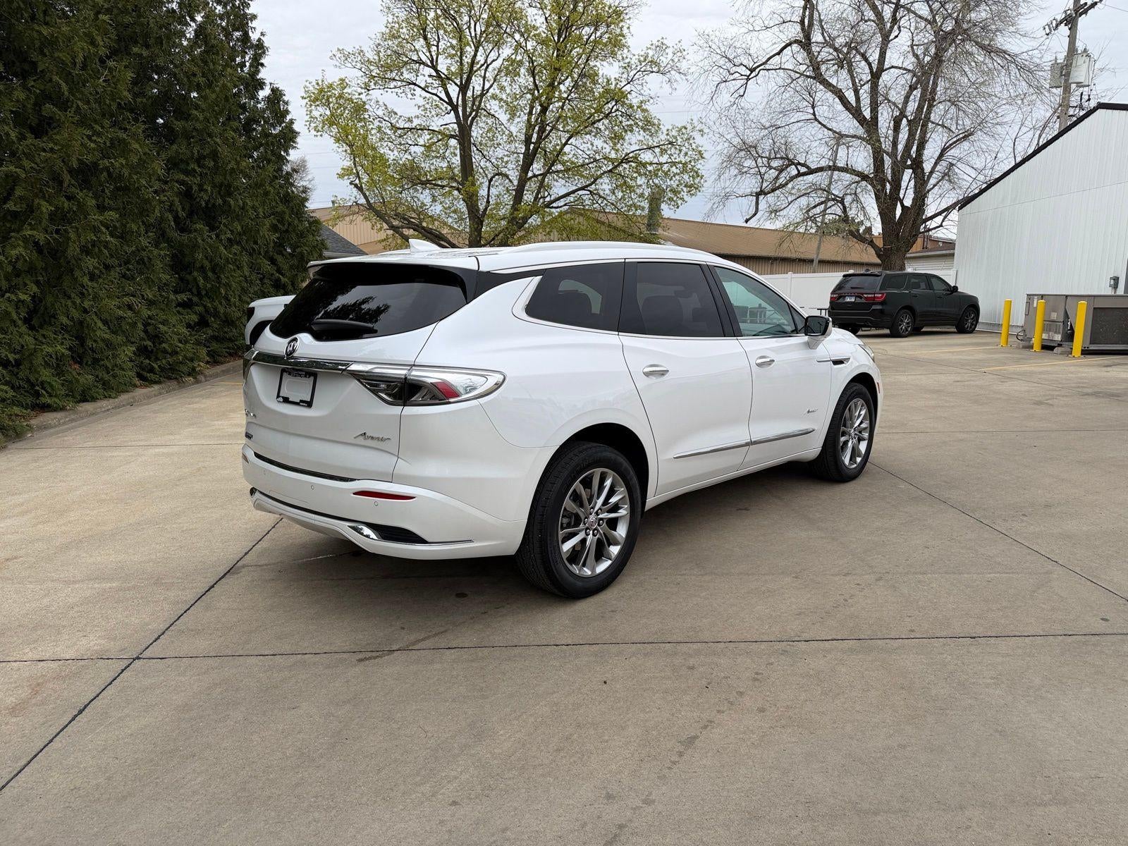 2024 Buick Enclave Avenir