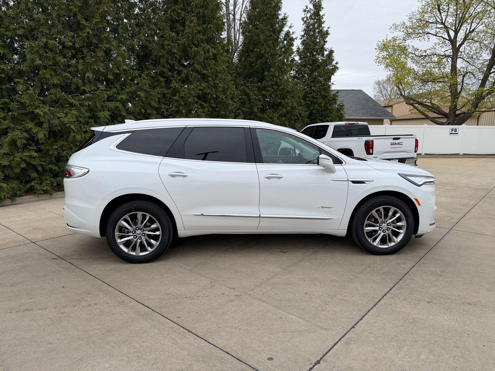 2024 Buick Enclave Avenir