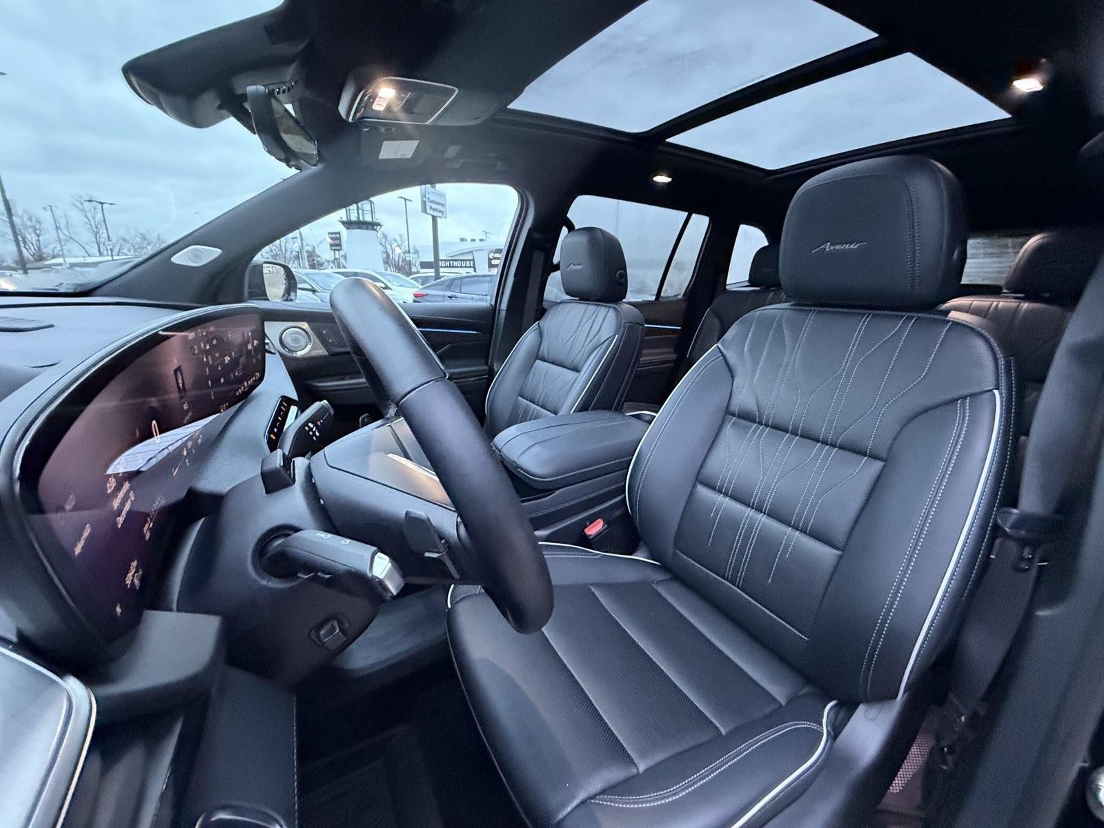 2025 Buick Enclave Avenir