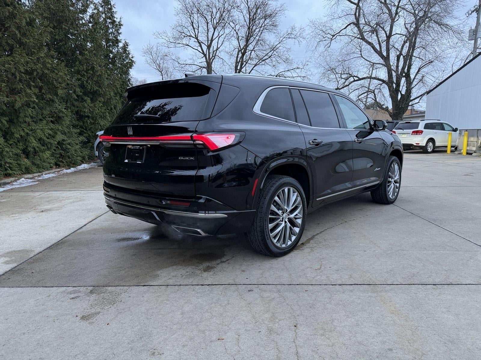 2025 Buick Enclave Avenir