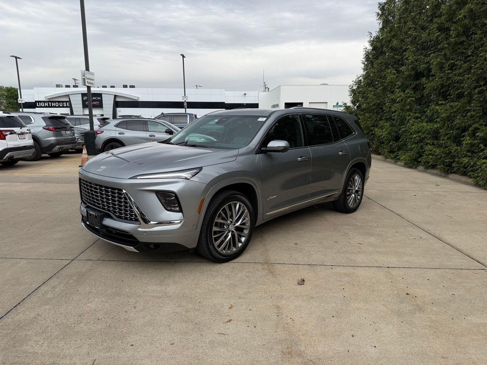 2025 Buick Enclave Avenir