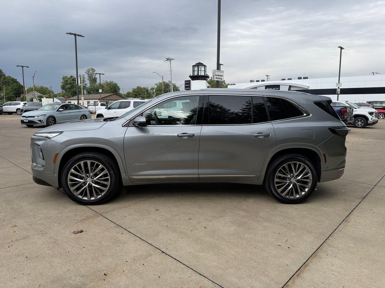 2025 Buick Enclave Avenir