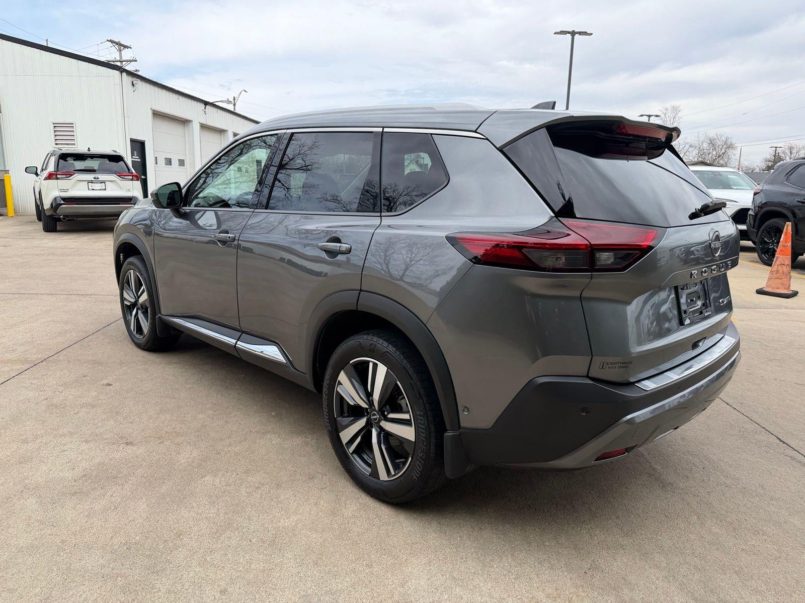 2023 Nissan Rogue SL