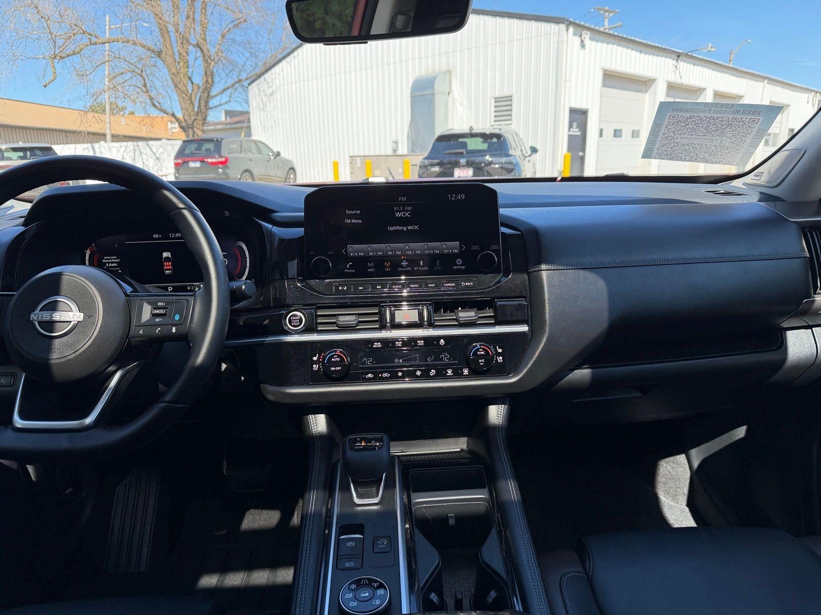 2023 Nissan Pathfinder Platinum