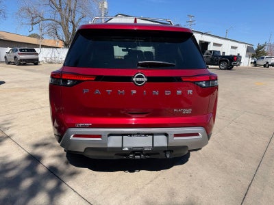 2023 Nissan Pathfinder Platinum