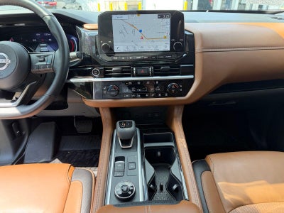 2024 Nissan Pathfinder Platinum