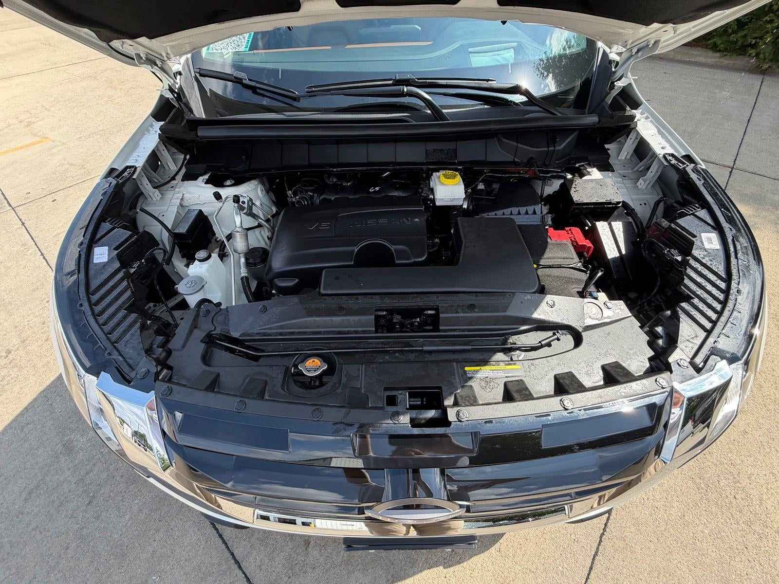 2024 Nissan Pathfinder Platinum