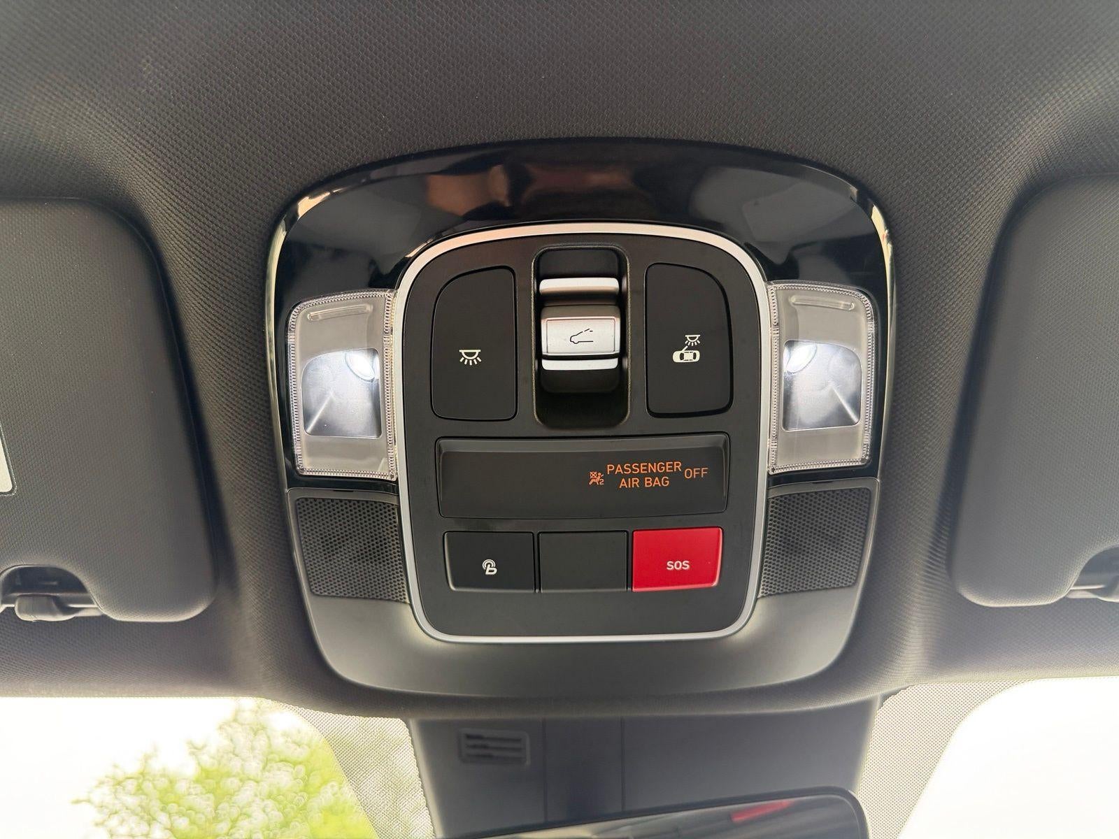2023 Hyundai Santa Cruz SEL Premium