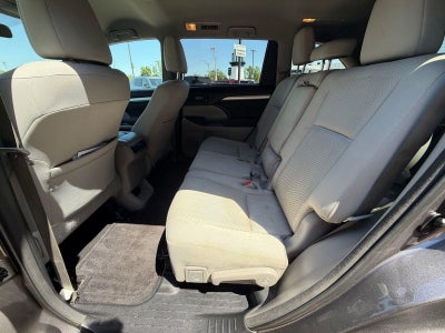 2015 Toyota Highlander LE V6