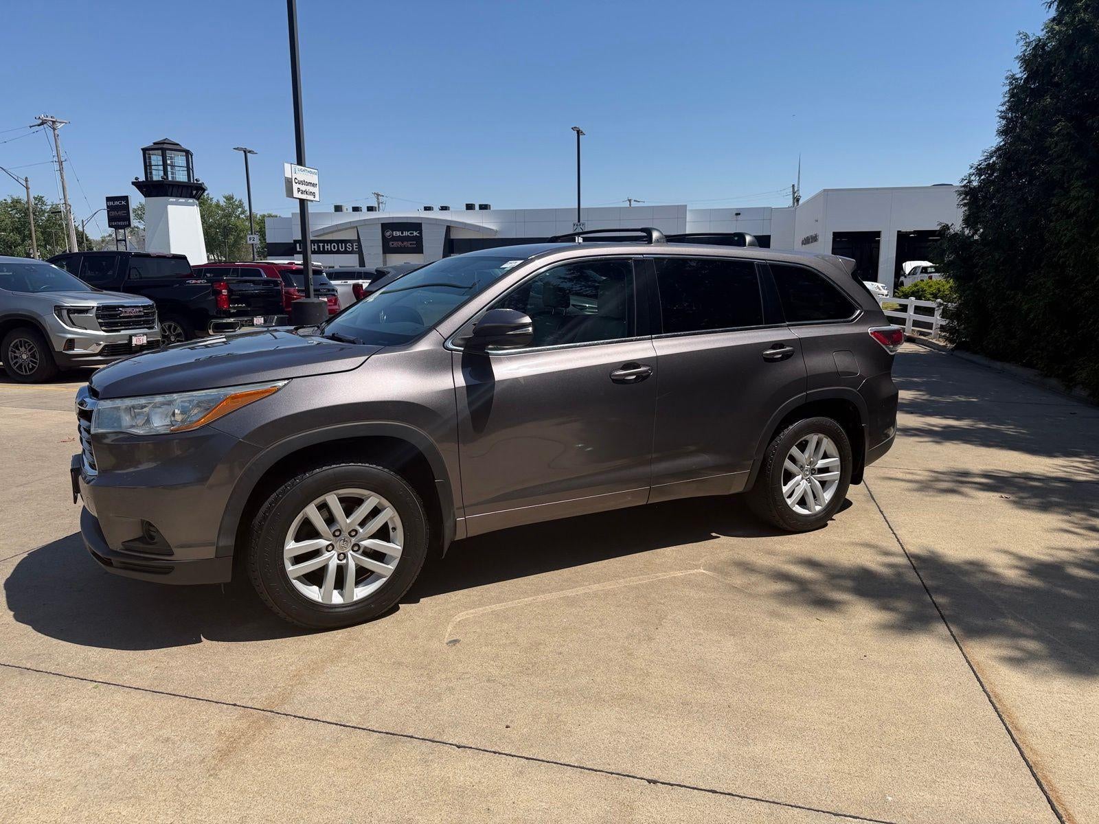 2015 Toyota Highlander LE V6