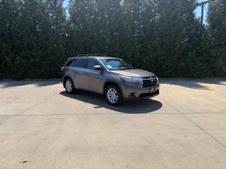 2015 Toyota Highlander LE V6