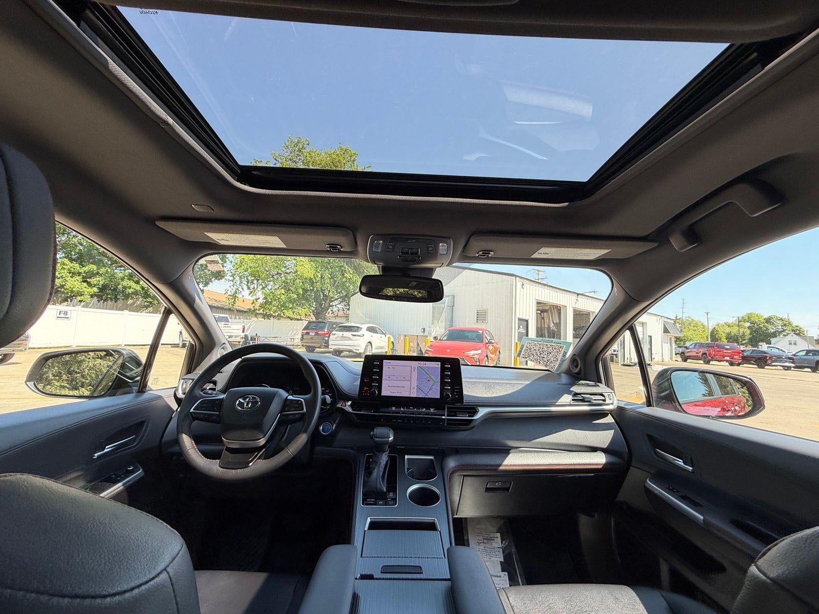 2024 Toyota Sienna XSE