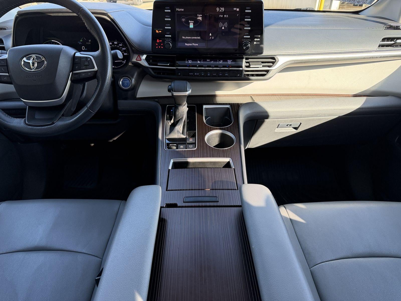 2021 Toyota Sienna XLE