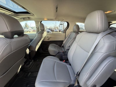 2021 Toyota Sienna XLE