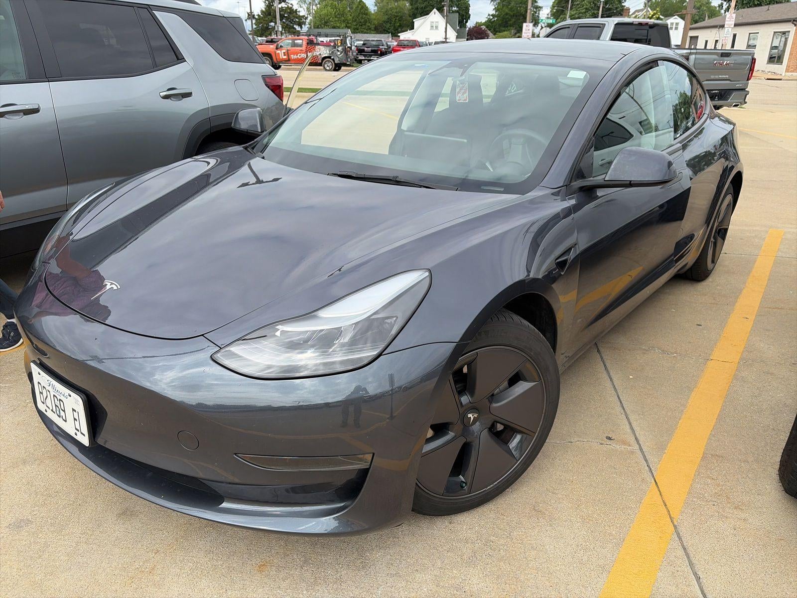 2023 Tesla Model 3 Base
