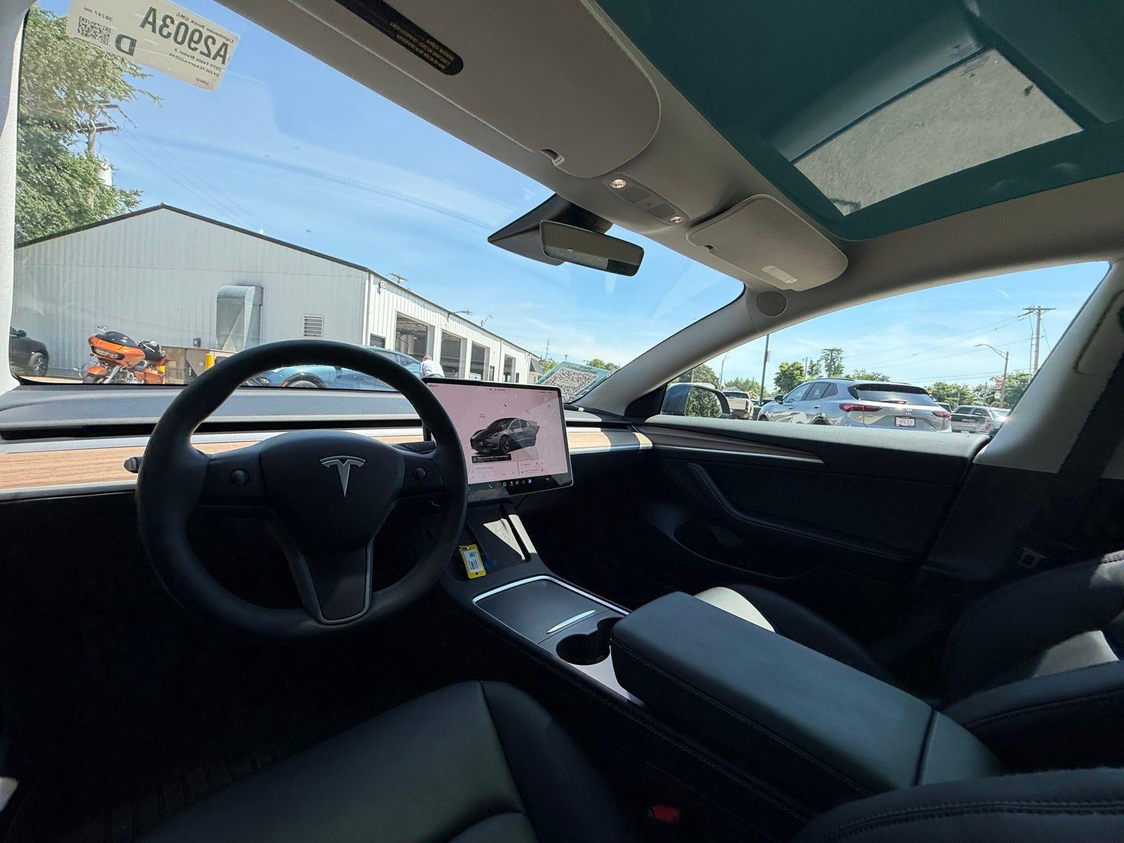2023 Tesla Model 3 Base