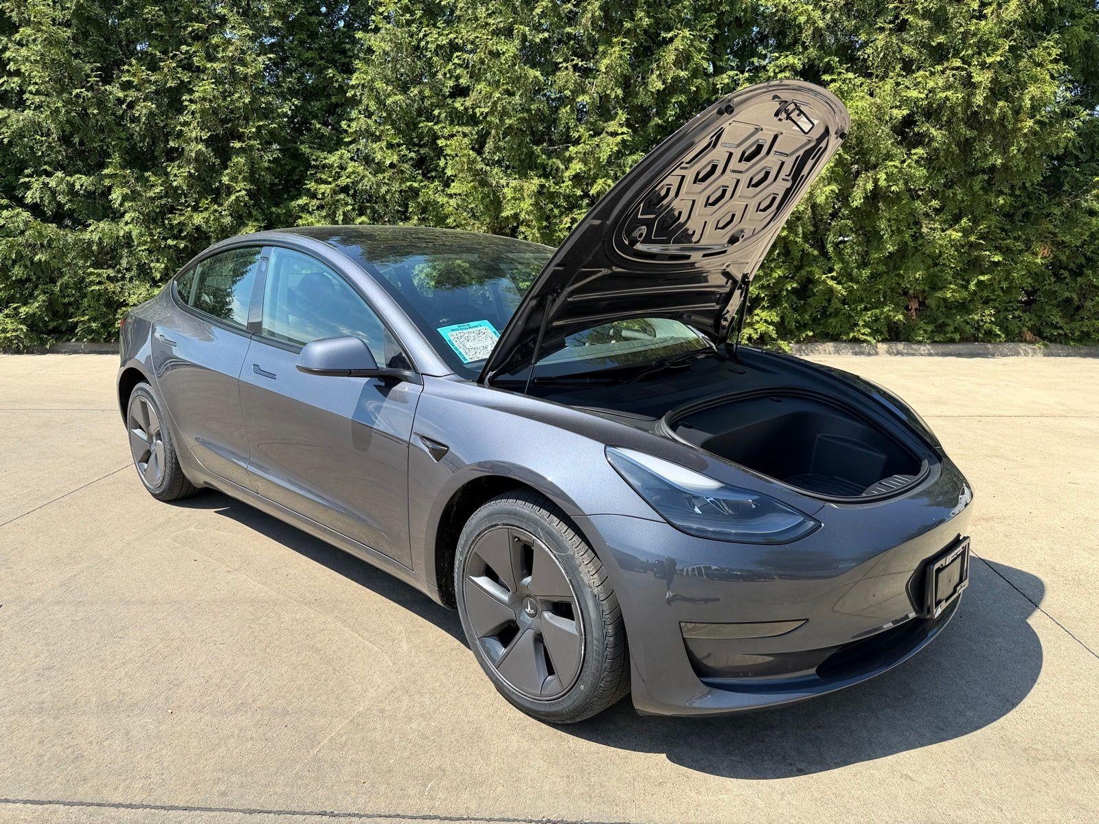 2023 Tesla Model 3 Base